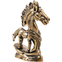 Pferdeskulptur aus Messing, Feng-Shui-Pferdefigur mit Stallsockel und feinen Details