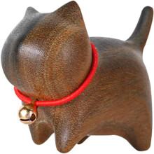 Grüne Sandelholz-Katzenornament-Holzschnitzerei-Tischkatzenverzierung