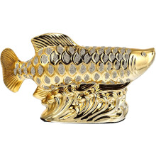 Kreative Keramik-Tischdekoration in Fischform in Goldfarbe