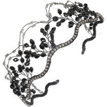 Elegant Rhinestone Crown Headdress for Weddings Parties Photoshoots Stunning Women Bridal Accessory present