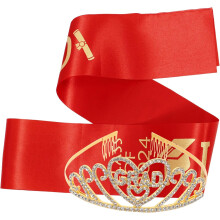 Elegante Abschlusskrone und -schärpe mit passendem Diadem