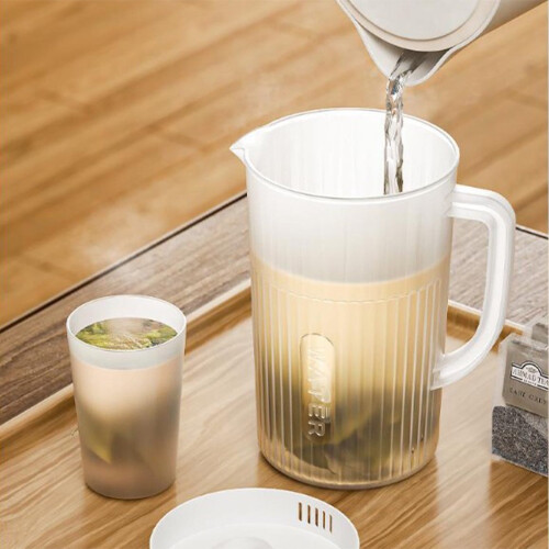 Water Pitcher Jug 2.2L Round Lid Graduated Scale 2