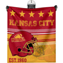 Couverture en flanelle à motif football 50 x 60 pouces