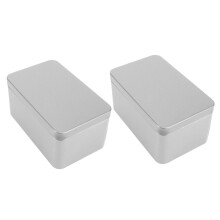 latas rectangulares de metal con tapa