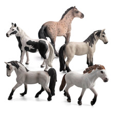Figurine de cai pentru decor de ziua de naștere și prezentare de tort 5 buc