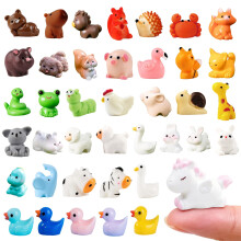 Zerobe Miniature Resin Animal Figures - 40 Styles Tiny Collectible Animals for Fairy Garden, DIY Landscape, Terrain Building, Home Decor, Desk Display
