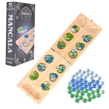 Juego de Mancala Elbow Room Games, Tablero Plegable de Madera con 48 Piedras de Vidrio en Azul, Verde y Blanco