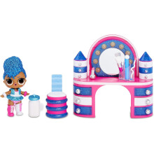L.O.L. Surprise! Furniture Backstage with Independent Queen & 10+ Surprises, age 6 - 8 years