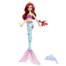 Mattel Disney Prinzessin Ariel Schwimmende Meerjungfrau Puppe mit Delfin Wasser-Spritzer, Sebastian Figur & 4 Zubehörteile