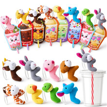 JOYIN 24 Pcs Cadeaux de Saint Valentin Jouets en Peluche & Pailles avec Cartes