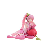 Figura de Escritorio Taito-Sakura Miku (Versión Cojín de Cereza)