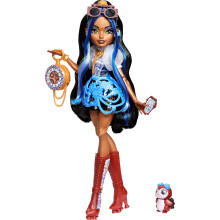 Monster High Doll, Robecca Steam in Blue Blouse and Black Shorts with Pet Penguin Captain Penny and 7 Accessories Like Flying Goggles and Purse
