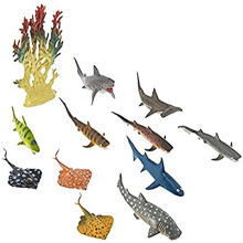 Rhode Island Novelty Hai- und Rochen-Spielset: 12-teiliges Spielzeugset in Clip-Tasche für unterwegs!