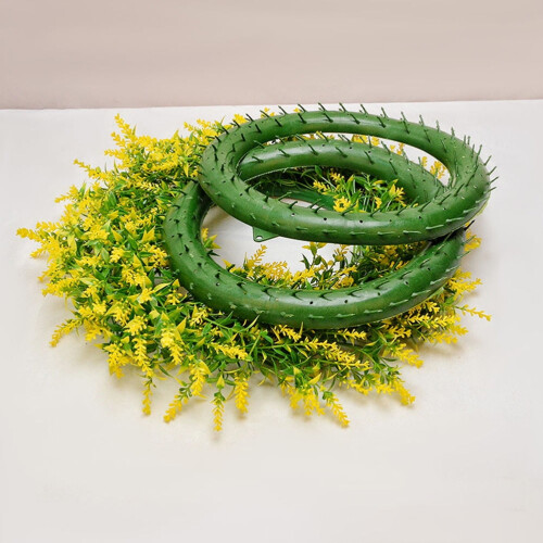 Ramă verde pentru coroane din plastic, 20 cm, pachet de 4