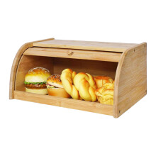 Ruime, handgemaakte broodopbergruimte, ideaal voor broden en-M