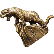 Tigerornamente aus reinem Kupfer, Tigerstatuen für die Tischdekoration, Chinesischer Tierkreis
