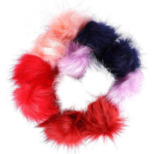 Pluche balversieringen, bontbalornamenten, knutselspullen voor kleding, schoenen, hoeden en decoratieve accessoires.
