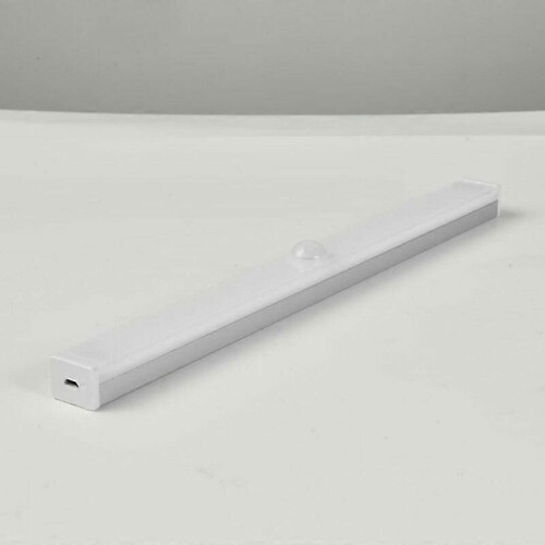 Bande lumineuse LED avec détection de mouvement 1