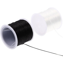 rollen elastisch sieradenkoord voor doe-het-zelfprojecten, elastiekjes in diverse kleuren.