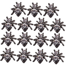 Lot de 20 décorations pour ongles araignées, idéales pour Halloween, les fêtes et les vacances. Style gothique unique.