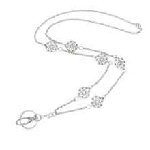 Collier lanière en métal argenté pour femme