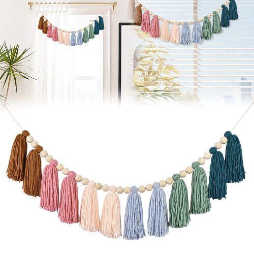 Ghirlanda boho con nappe e perline di legno