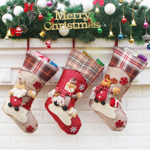 Weihnachtsstrümpfe, Weihnachtsmann, Schneemann, Rentier, 3D-Plüschtier, 10,6