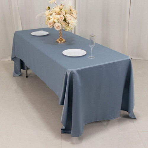 Rektangulär duk i satin, dusty blue, Lamour, 152 x 304 cm 1