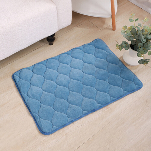 Self-Warming Pet Mat Blue for Small to Medium Dogs and Cats 2