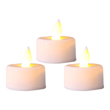 Lángmentes LED mécsesek időzítővel 3,8 cm x 4,3 cm, 3 db-os csomag