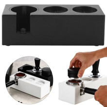 Tragbare Tamperstation mit Siebträgerhalter und Ablage