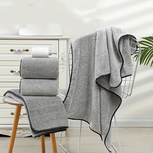 Serviette de bain en microfibre grise 55" x 27,5" 1