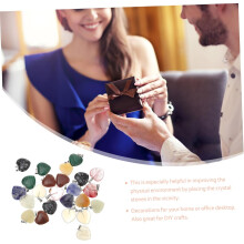 Lot de 24 pierres en cristal délicates en forme de cœur, à utiliser comme décoration de bureau.