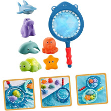 Bain avec filet de pêche et animaux qui aspergent d'eau pour des jeux de bain en toute sécurité