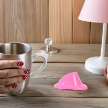 soportes para esmaltes de uñas con base de silicona antideslizantes para botellas de esmalte, ideales para salones de belleza y manicuras caseras.