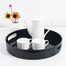 Rundes, dekoratives Tablett mit Griffen, schwarzer Kunststoff, modernes, schlankes Design, zum Servieren von Snacks
