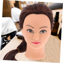Haaroefenpop voor het oefenen van haarstyling, vlechten en make-up.