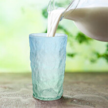 Elegantes Wasserglas, Weinglas mit rundem Rand, praktische Reibungserhöhung, geeignet für Zuhause und Bar