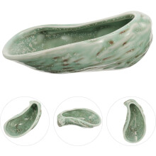 Farfurie ceramică în formă de scoică de stridii pentru servit feluri de mâncare, cu design elegant și practicitate