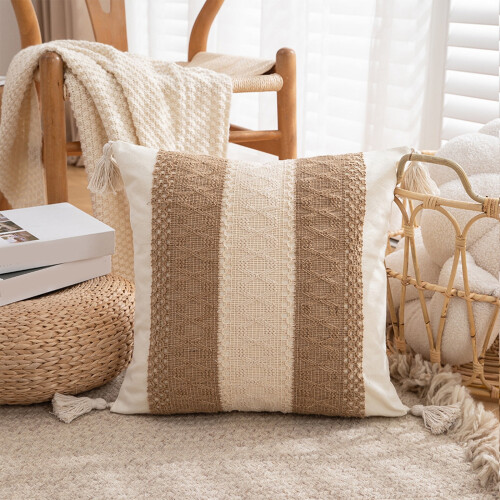 Housse de coussin décorative douce à pompons Kayannuo 45 x 45 cm