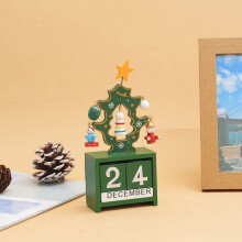 Calendrier de l'Avent en bois avec Père Noël, renne et bonhomme de neige24