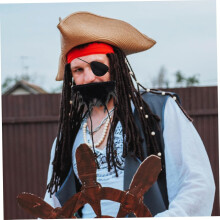 Piratenkostüm-Set mit hautfreundlicher Augenklappe, weichem Kunstgürtel