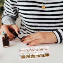 Neglekunst Rhinestones Ab Neglesteiner for bruk hjemme og i salongen Trygt materiale Blandede former for håndverksprosjekter