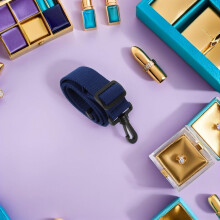 Verstellbarer, 38 mm breiter, marineblauer Rucksackgurt aus gewebtem Nylon mit Schnellverschluss-Kunststoffschnalle und Metallhaken