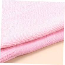 2 Paar feuchtigkeitsspendende Spa-Handschuhe und -Socken für die Anwendung mit Feuchtigkeitsgel über Nacht. Inklusive Gelsocken.