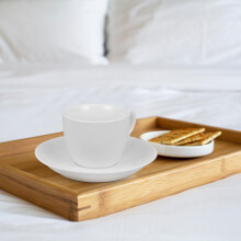 Kaffeetassen- und Untertassenset, Teetasse, schlichtes Design, Keramik, flacher Boden, praktisch und dekorativ