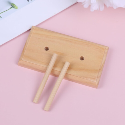 Stickrahmen mit Streugarn, Stickschnur-Werkzeughalter