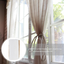 Weißes Polyester-Gardinenband für die Fensterdekoration im Wohnbereich mit robuster Verarbeitung und gratfreier Oberfläche