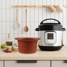 Keramisk slow cooker-foder och reservinsats för hög temperaturbeständighet