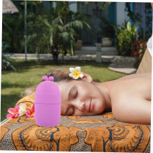Rouleau rafraîchissant pour le visage et les yeux, outil de massage pour soulager les poches et les gonflements. Applicateur de glace compact.